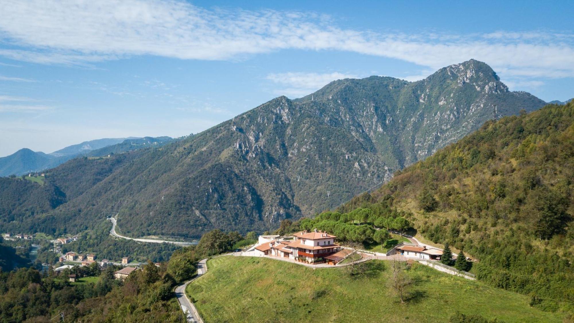 Resort Ninfea San Pellegrino Terme Exterior photo